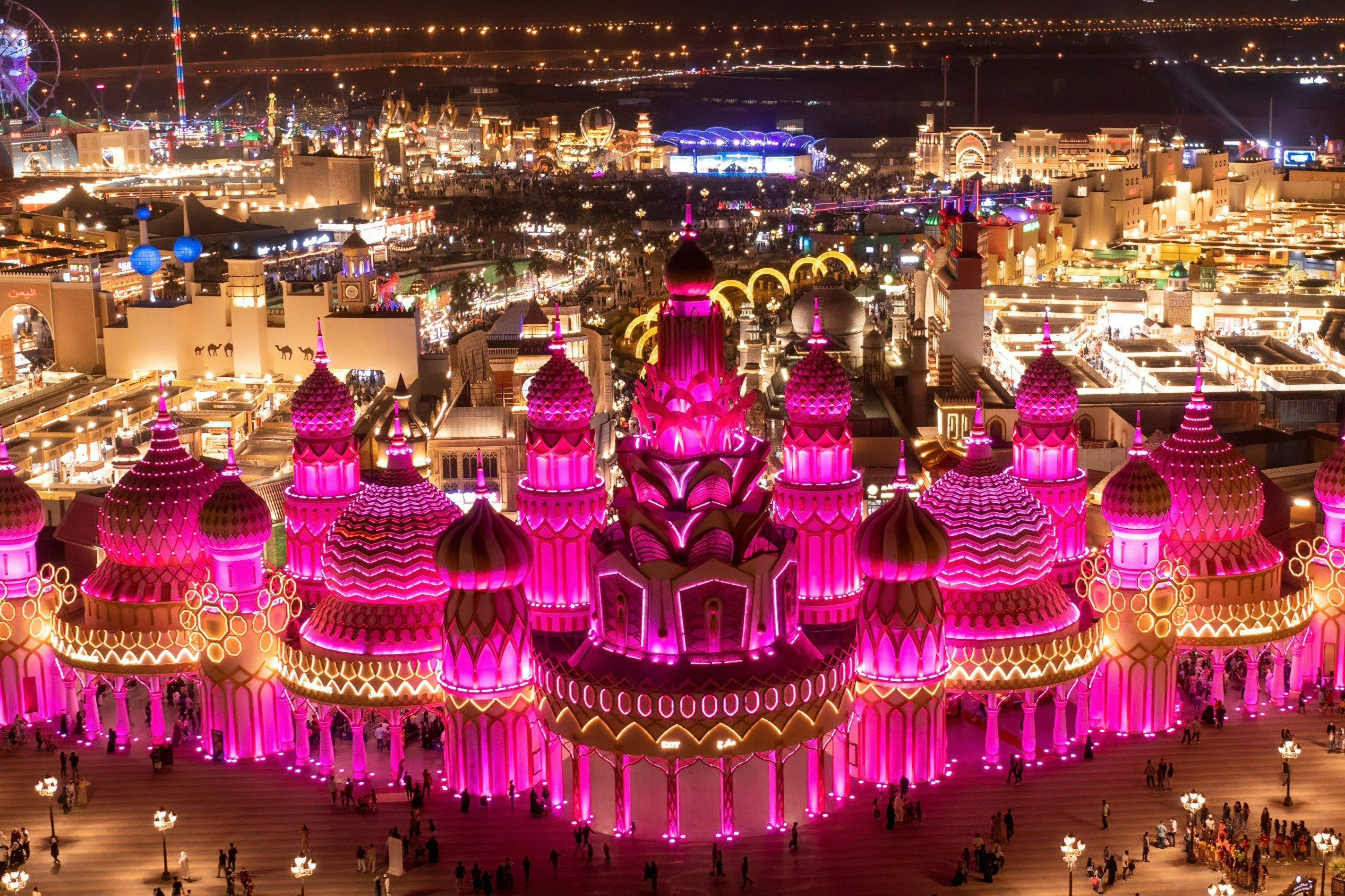 Dubai Global Village: Explore the Unique Charm of Global Cultural Convergence, Find the Ideal Accommodation