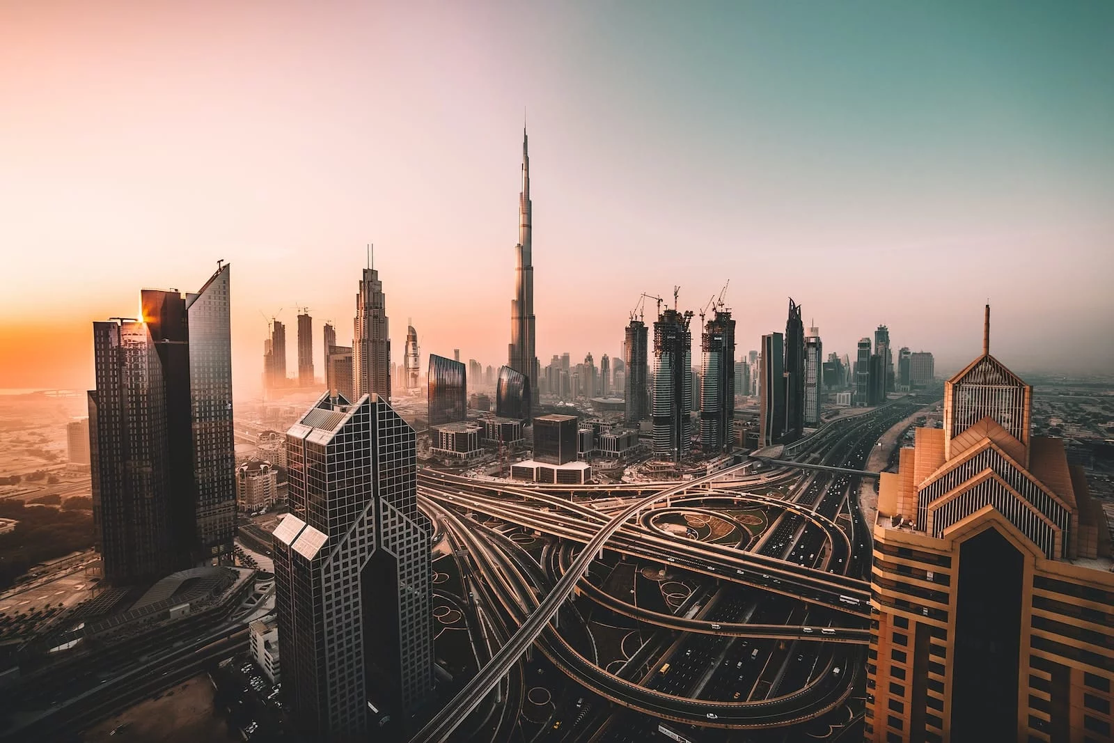 How to Save on Rent Through Dubai Rental Platforms
